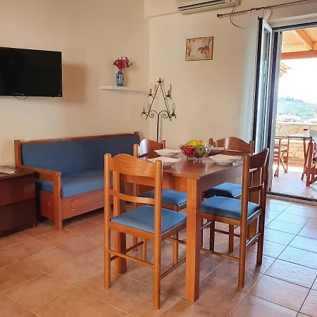 Lefktro 11 * Stoúpa