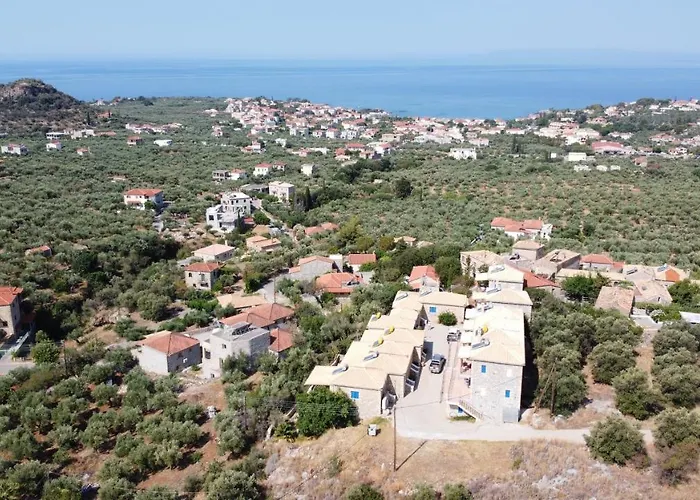 Apartman Lefktro 11 *